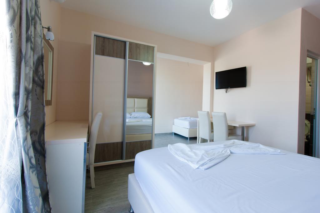 A3 Apartments Ulcinj Luaran gambar